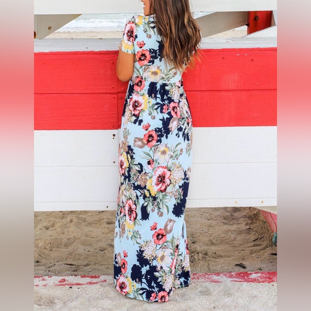 Light Blue Floral Short-Sleeve Maxi Dress - Picture 3 of 9